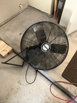 AirKing industrial fan 24”