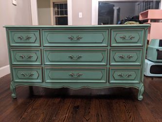 Heavy Well Made Vintage Vine Dresser