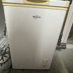 Koolatron Chest Freezer