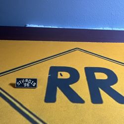 Vintage Metal Pin Sturgis 96