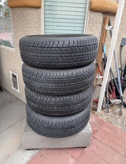 Dunlop Grandtrek At20 Tires P265//70r17 113s