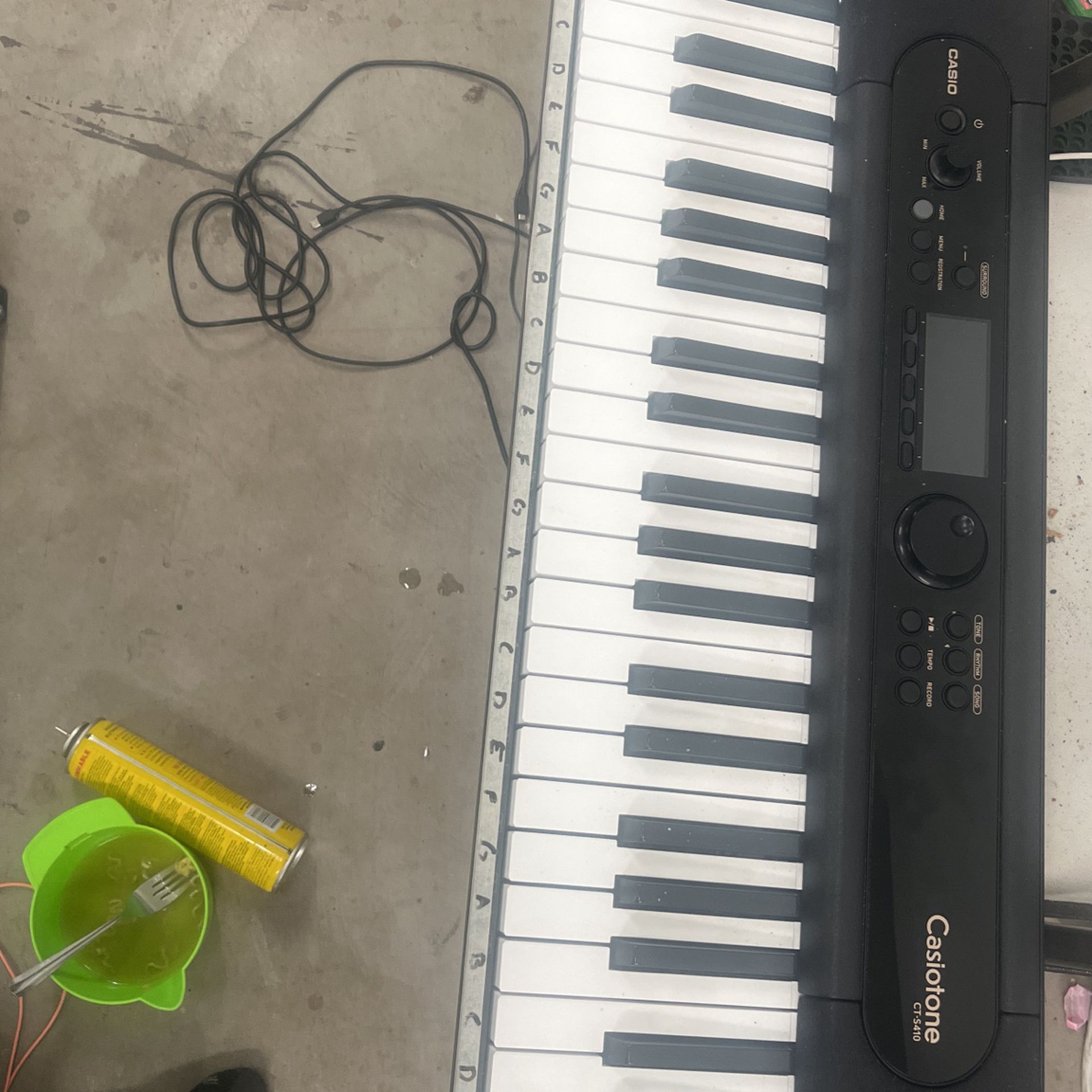 Casiotone CT-S410 For Sale. Barely Used. Need To Sell ASAP. 
