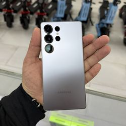 Galaxy s25 ultra 5G unlocked 256GB! Finance for $50 down payment!!