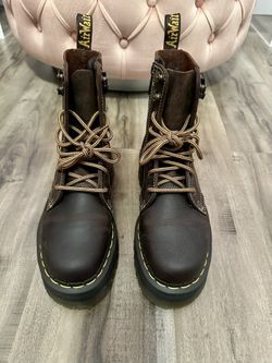 Dr. Martin Platform