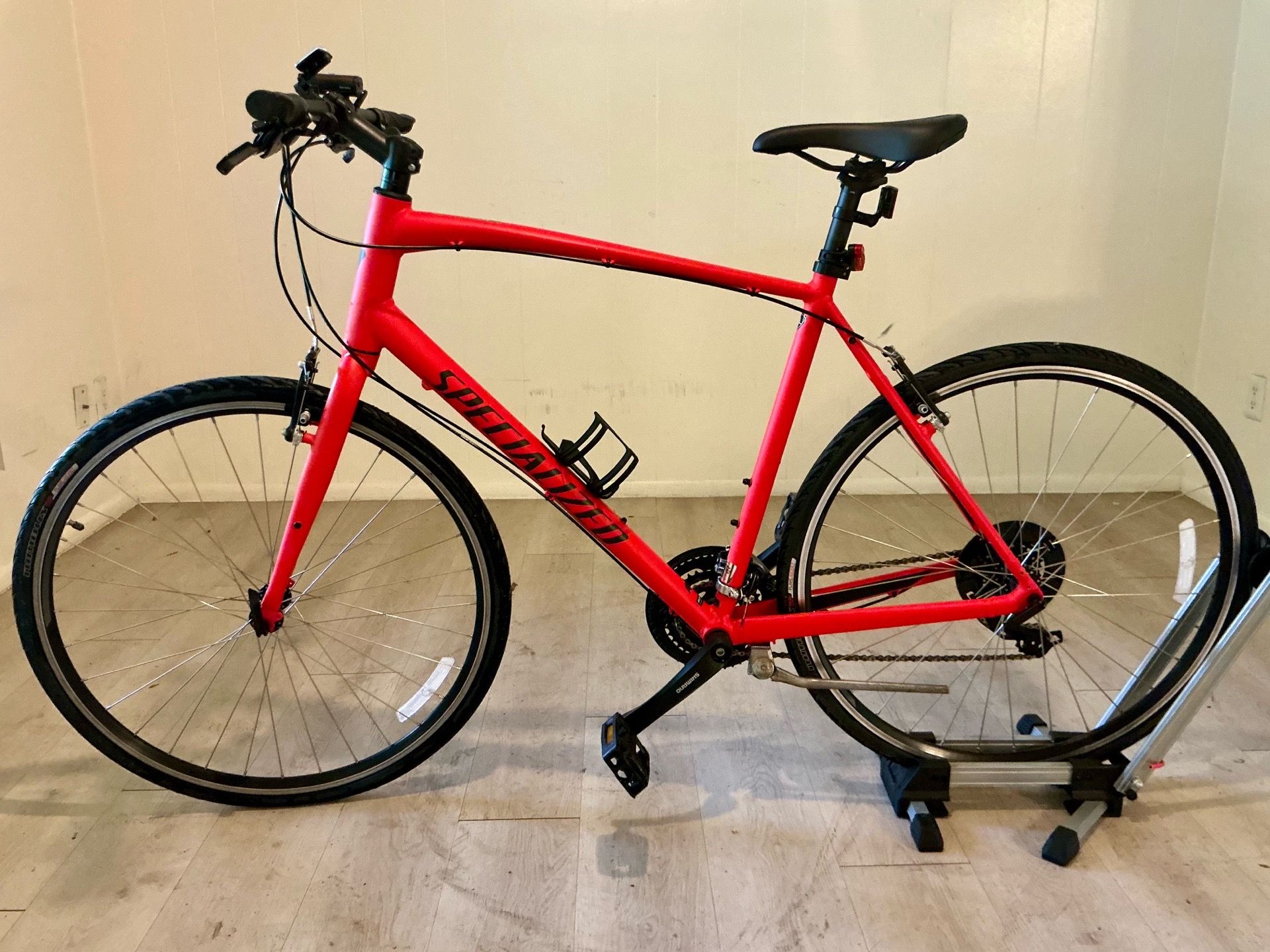 Gorgeous Specialized Comfortable Hybrid | LIKE NEW | 1-owner | Ready to Roll | XL