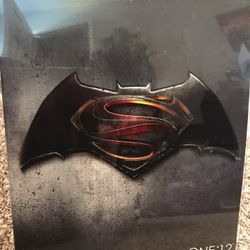 Mezco Batman V Superman Dawn Of Justice “Batman” Figure