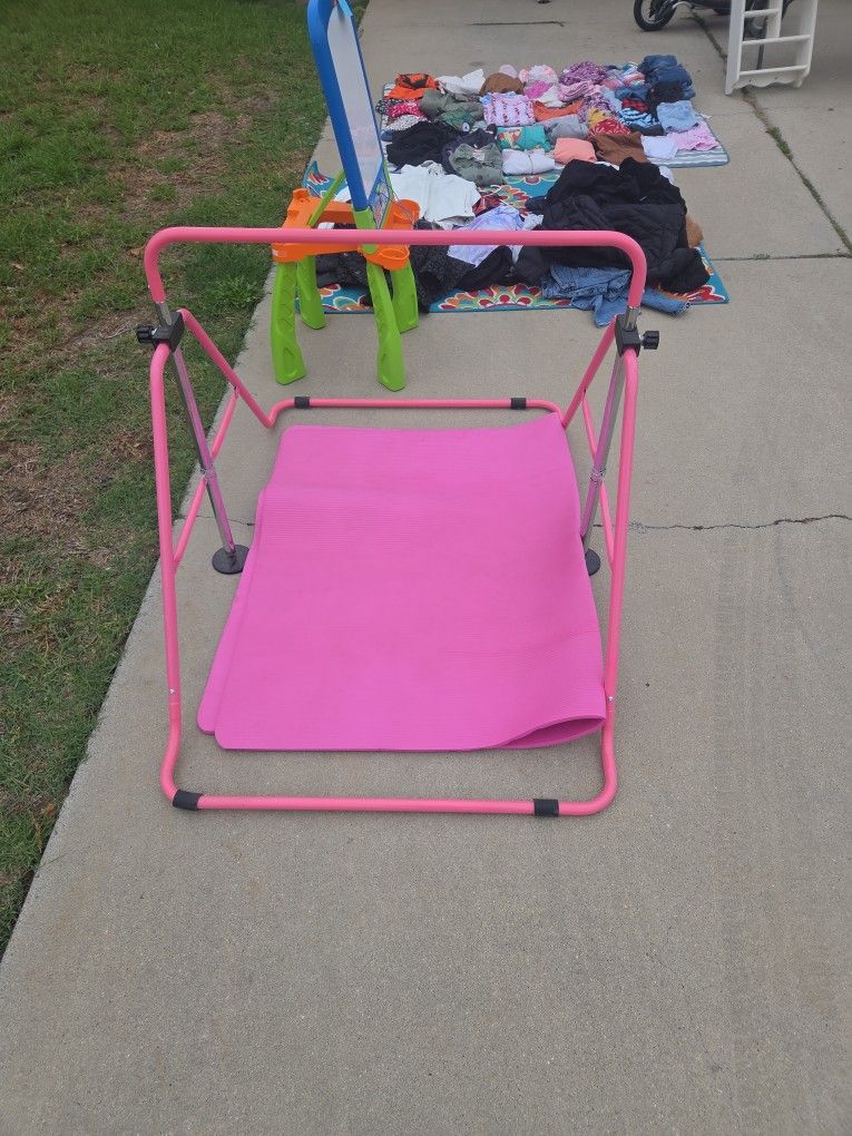 Gymnastics Bar With Mat