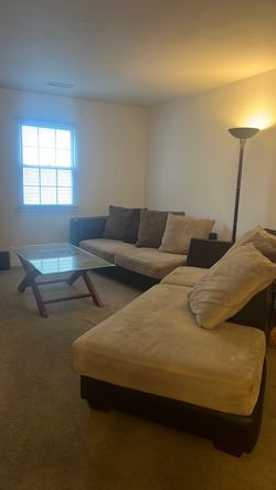 Two-Tone Sectional Sofa with Chaise