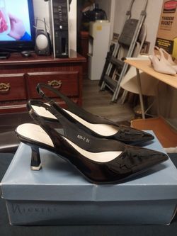 Ladies   Size   6