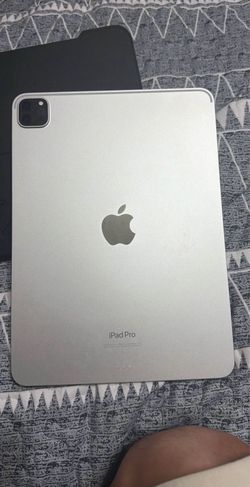 iPad Pro 4th Gen 11in 128GB