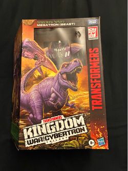 Transformers Generations War for Cybertron Kingdom Leader Megatron (Beast) NEW