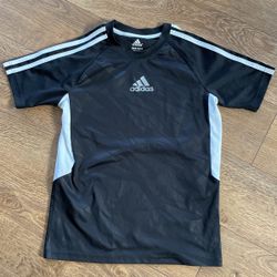 What Is Athletic Shirt Size 10-12