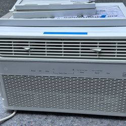 GE Window Air Conditioner
