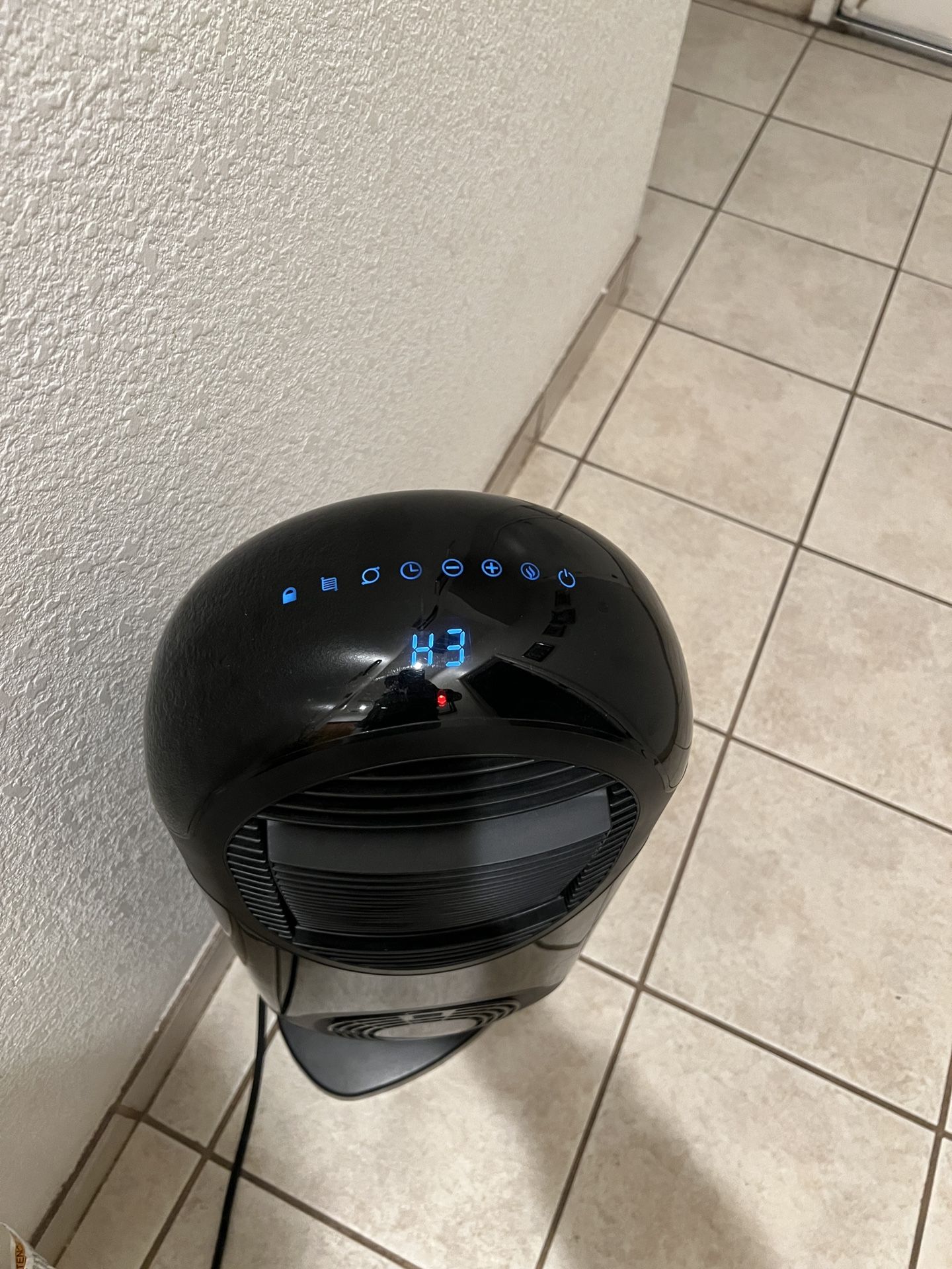 Lasko Motion X Whole Room Console Heater Retail $109