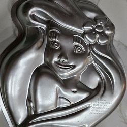 Wilton Cake Pan Little Marmaid