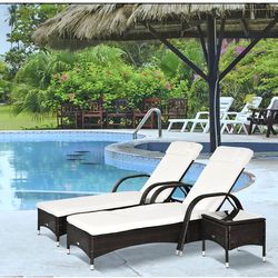 Outstanding wicker outdoor Chaise lounge chairs