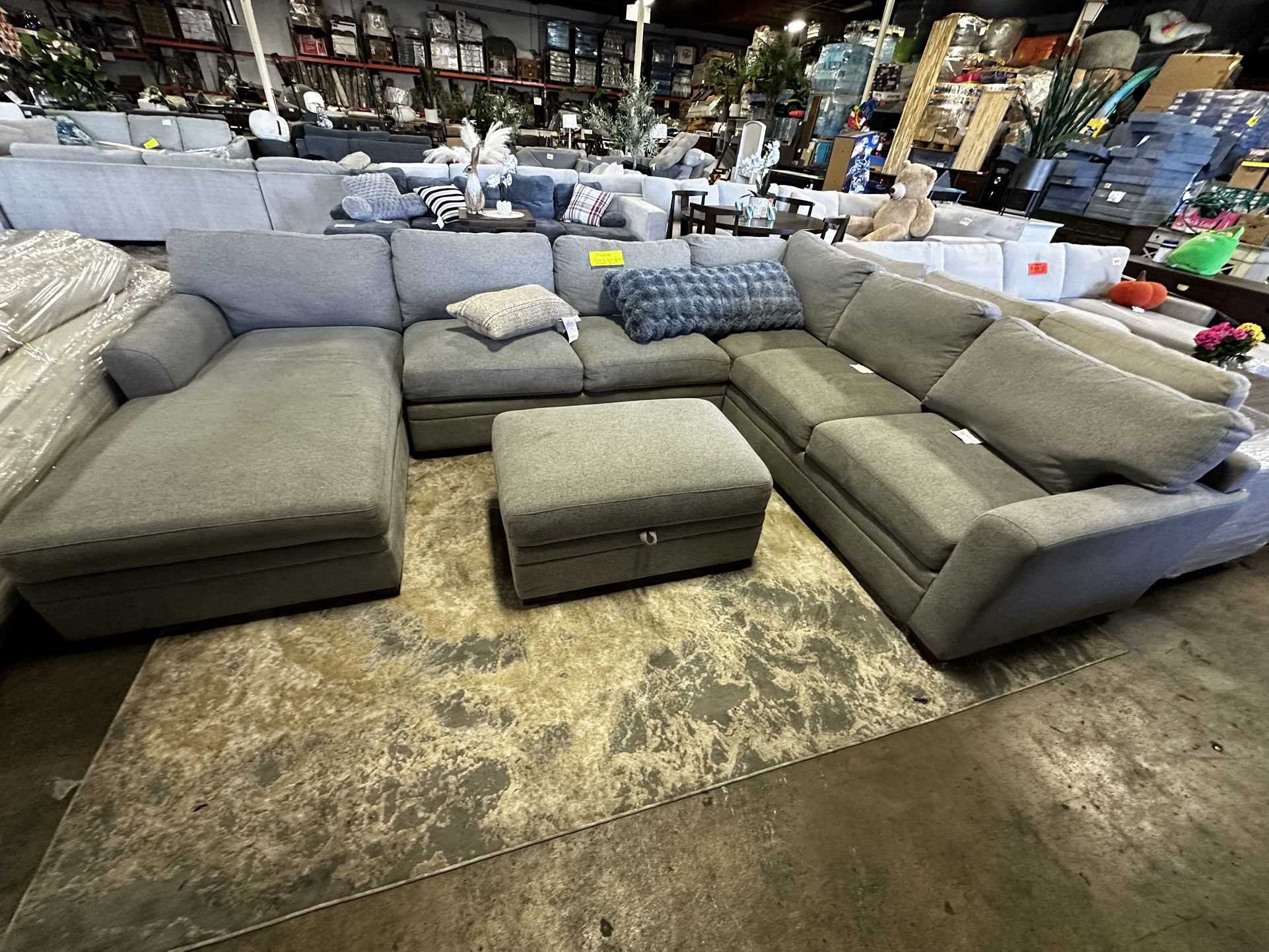 Thomasville Langdon Fabric Sectional Sofa, Couch
