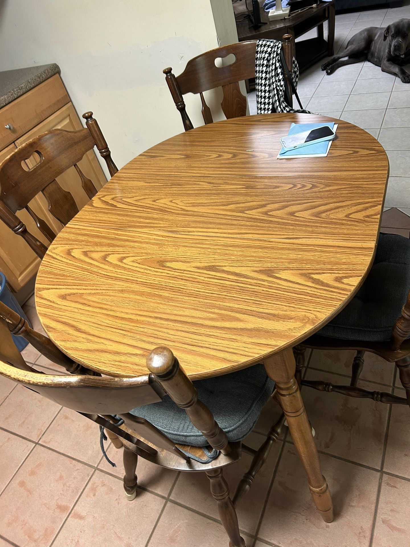 Kitchen table