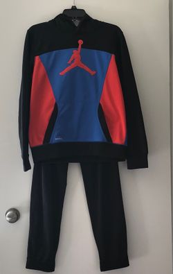 Boys XL fits 13-15 year Jordan’ s set