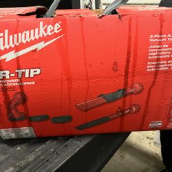 Milwaukee Vacuum Pieces 