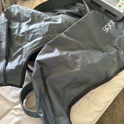 Lake compression, machine and sleeves
