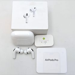 AirPods Pro 3, MINT Condition, Used Once