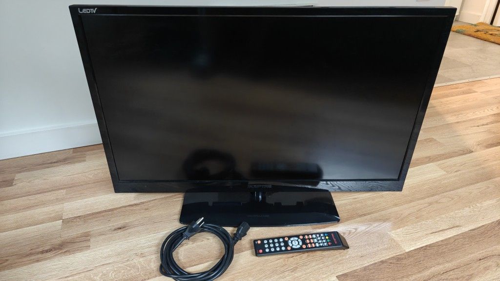 32" LED TV