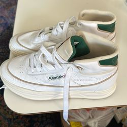 New Reebok Court Advance Unisex Adult Sneaker, White/Chalk/Dark Green, 8,5