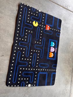 Pac-Man rug