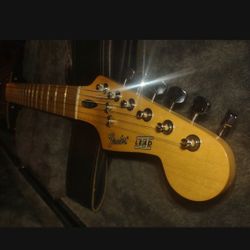 Fender SS Lead ll Guitar EXC Pro Fret-level Setup Spa Perfect & Case!