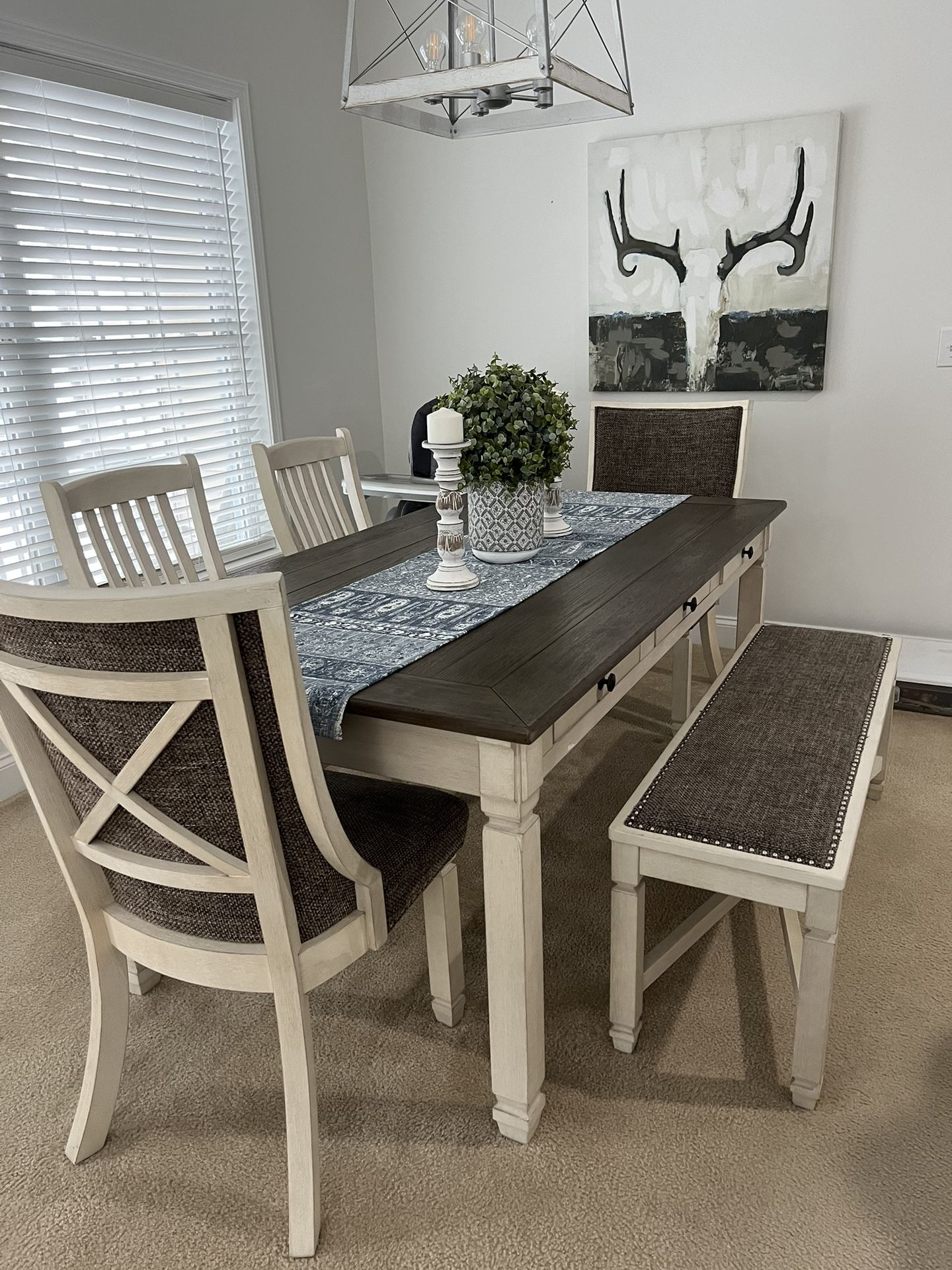 Dining set