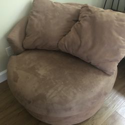 Oversized Swirl Chair $75