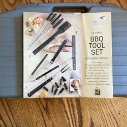 18 Piece BBQ Tool Set 