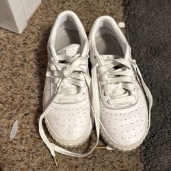 Women’s Shoes