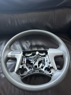 Steering Wheel Toyota Camry 2007-2011 (Cruise/Audio) $ $40 Or Best Offer