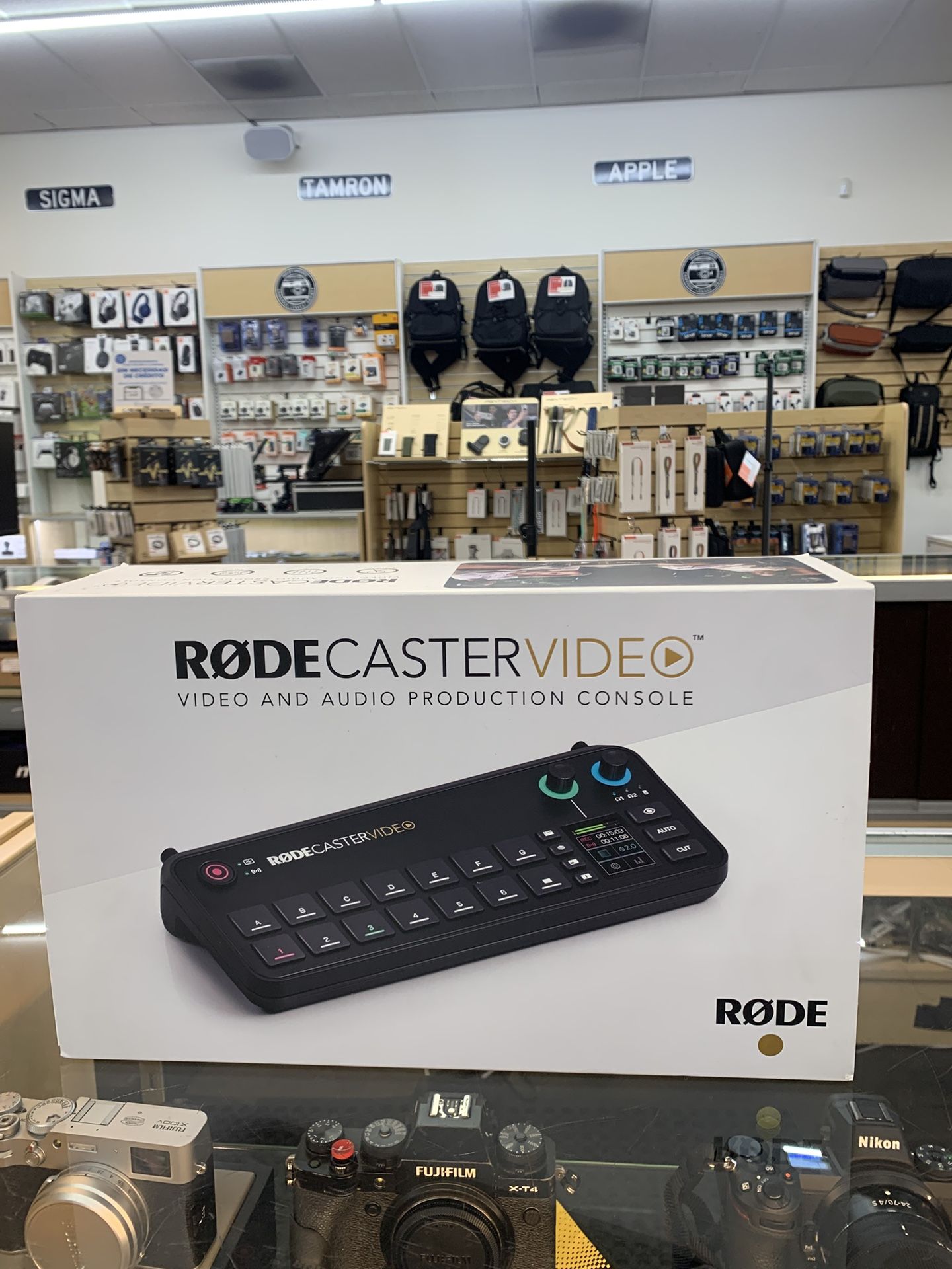Rodecaster Video