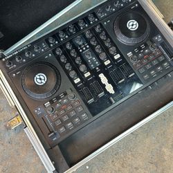 Traktor S4 Dj 