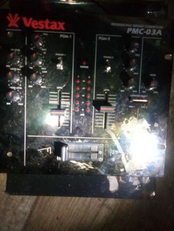 Vestax battle mixer