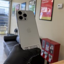 iPhone 16 Pro Max ATT