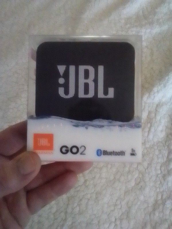 JBL GO2 Bluetooth Speaker