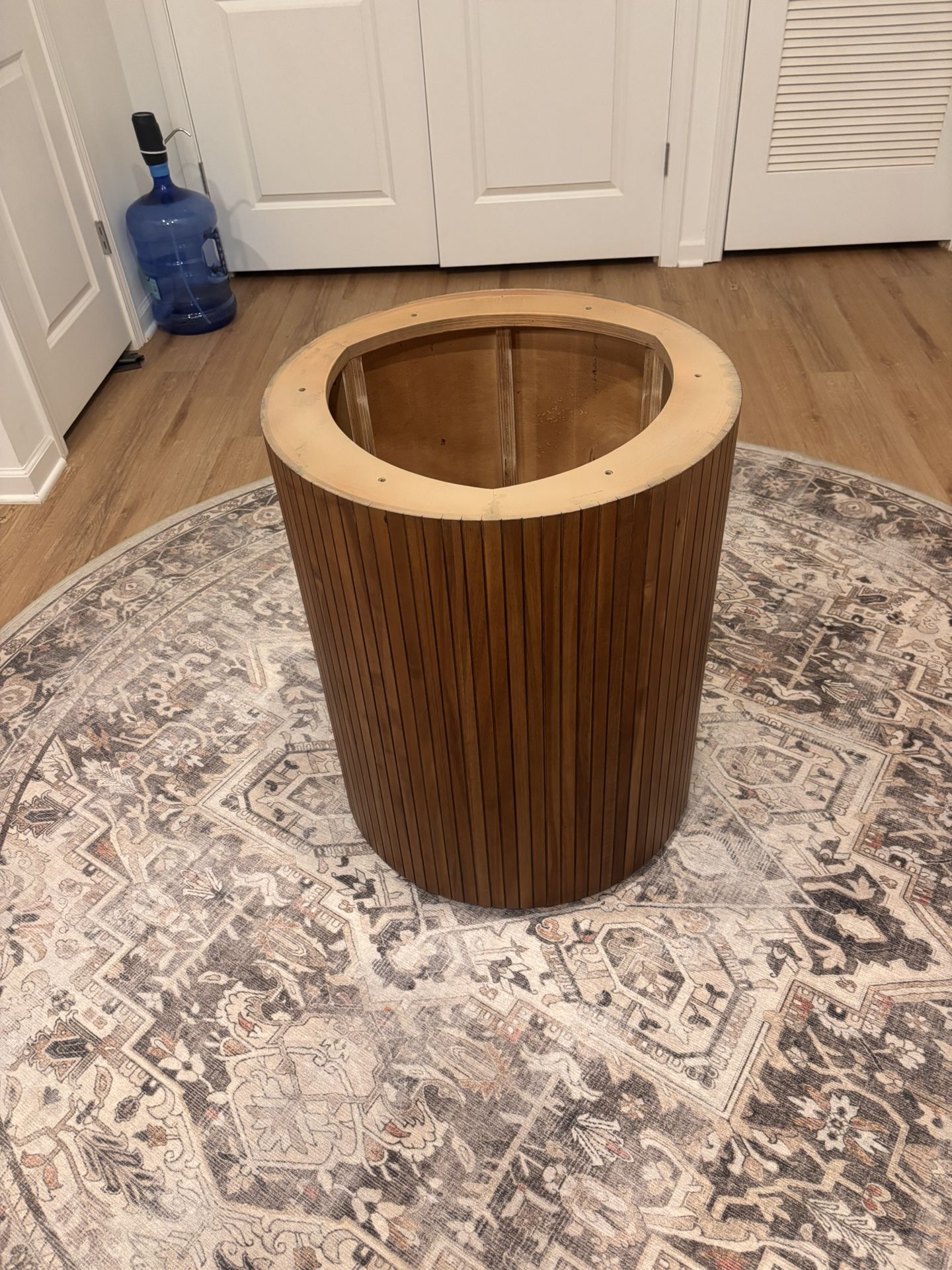 Dining Table Trunk
