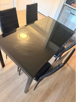 Black rectangle table
