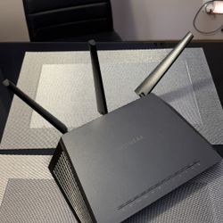 NetGear Nighthawk Ac2600 WiFi Router