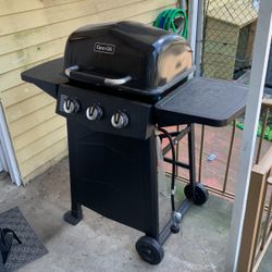 Gas grill 3 Burner