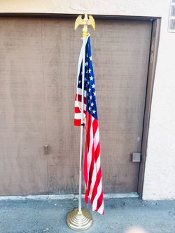 well-known premium brand name used by Annin & Co. (now Annin Flagmakers) for their high-quality, heavy-duty 100% cotton bunting flags indoor American
