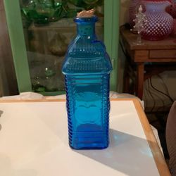 Vintage Wheaton Glass Bottle Berring's Apple Bitters 9 1/4” Tall Unique Blue