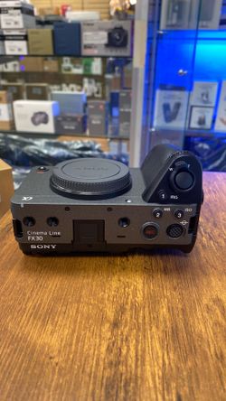 Sony FX30 open box