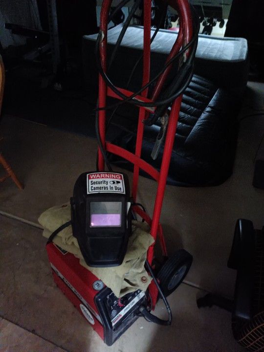 Lincoln Welder And Accesories