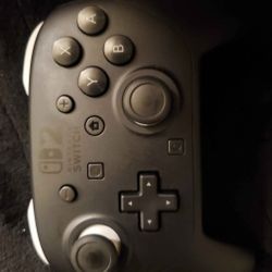 Nintendo Switch Pro 2 Controller - Good Condition 