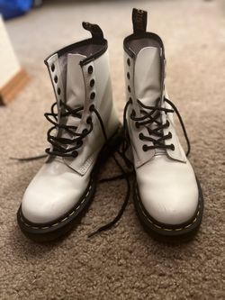 Original white doc martens Size 6 Womens